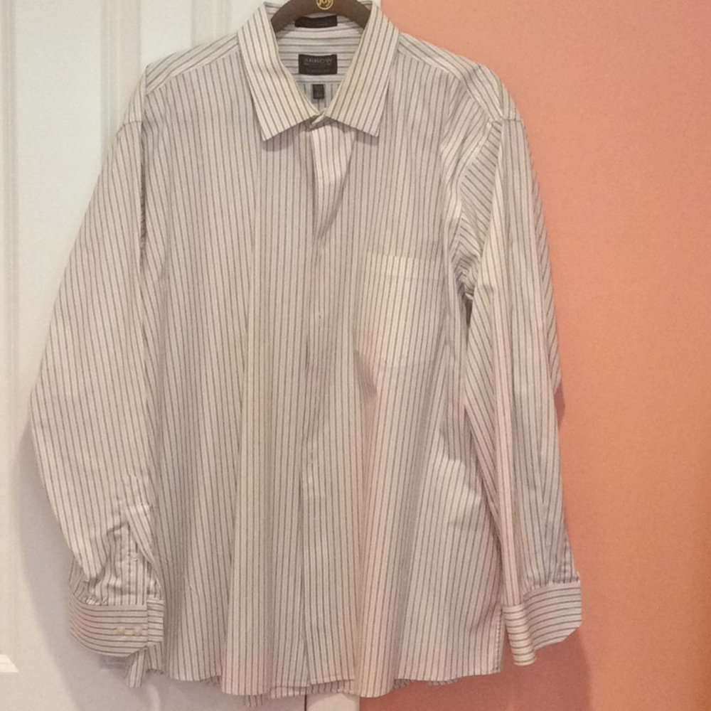 Arrow Classic Fit Men’s button down shirt